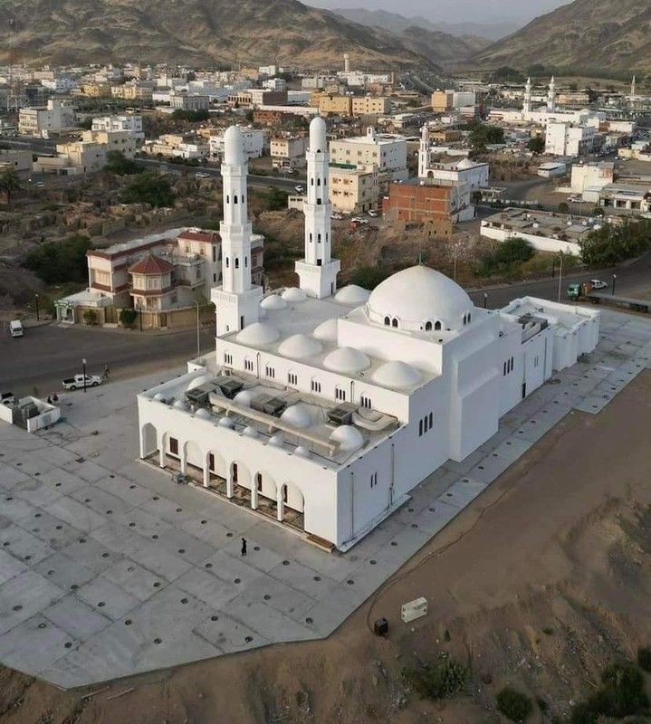 Masjid Areesh